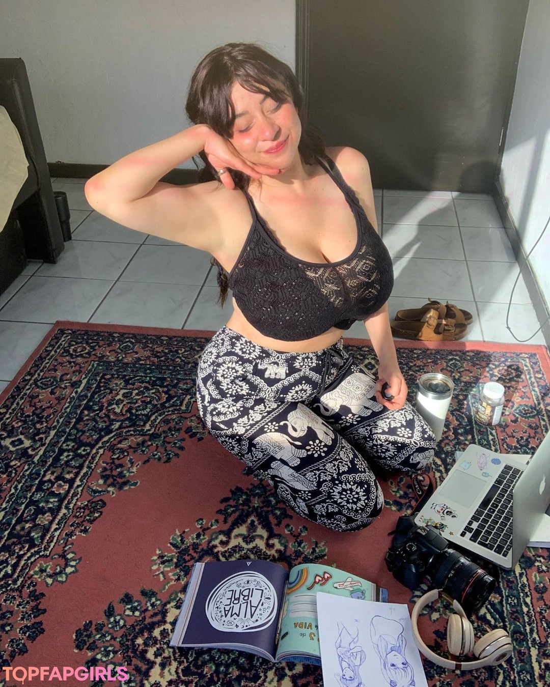 Foto desnuda filtrada de OnlyFans de Josahandry Lia #255 Foto desnuda filtrada de OnlyFans de Josahandry Lia #255