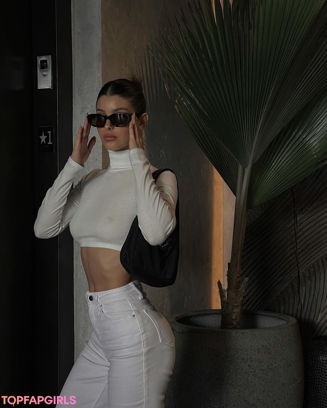 Foto desnuda filtrada de OnlyFans de Ashley Marie Dickerson #3108 Foto desnuda filtrada de OnlyFans de Ashley Marie Dickerson #3108