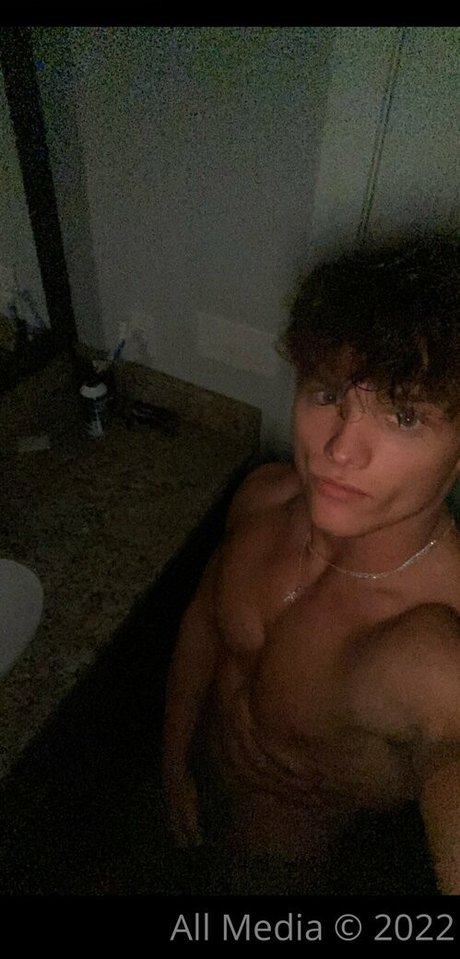 Foto desnuda filtrada de OnlyFans de Taylorsfree