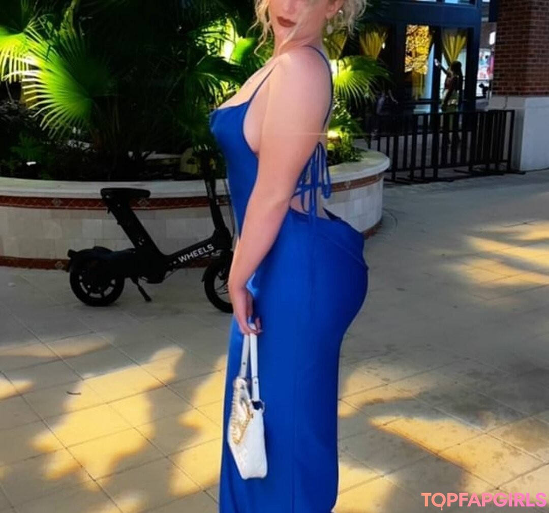 Foto desnuda filtrada de OnlyFans de Nikkita Lyons #260 Foto desnuda filtrada de OnlyFans de Nikkita Lyons #260