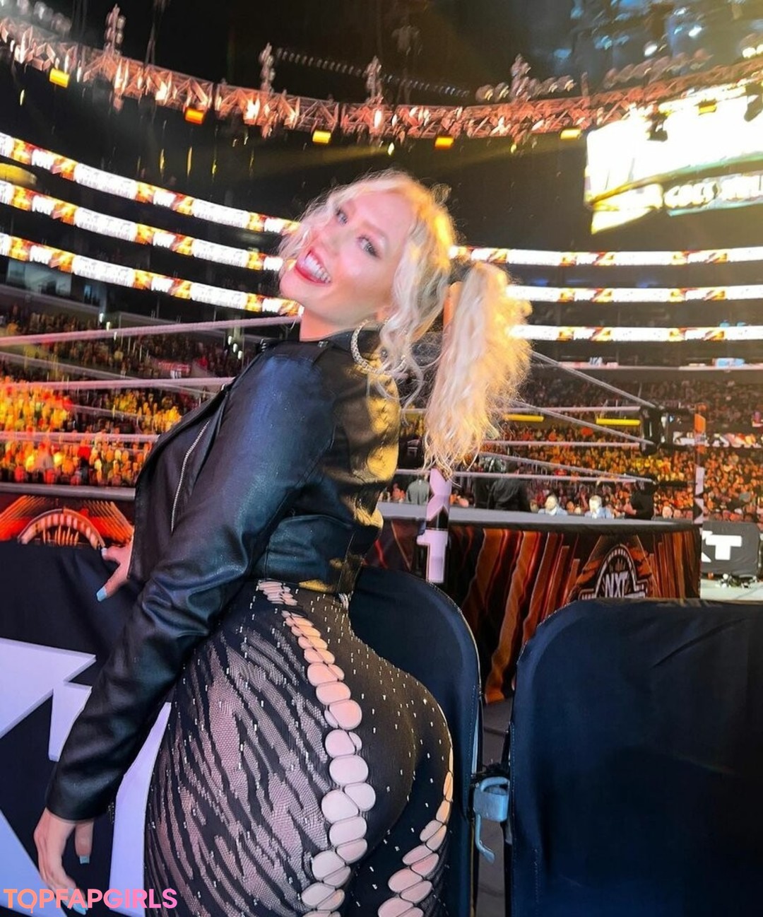 Foto desnuda filtrada de OnlyFans de Nikkita Lyons #307 Foto desnuda filtrada de OnlyFans de Nikkita Lyons #307