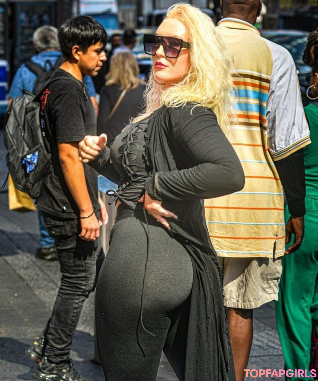 Foto desnuda filtrada de OnlyFans de Nikkita Lyons #400 Foto desnuda filtrada de OnlyFans de Nikkita Lyons #400