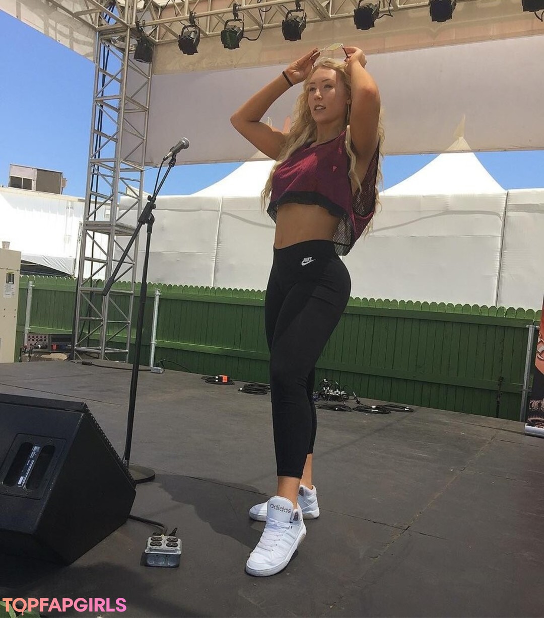 Foto desnuda filtrada de OnlyFans de Nikkita Lyons #91 Foto desnuda filtrada de OnlyFans de Nikkita Lyons #91