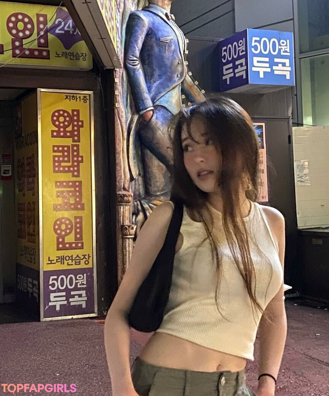 Foto desnuda filtrada de OnlyFans de Tinakitten #141 Foto desnuda filtrada de OnlyFans de Tinakitten #141