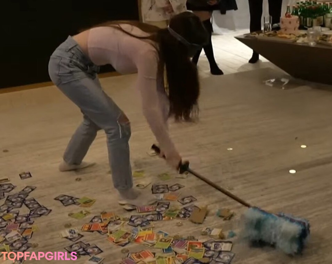 Foto desnuda filtrada de OnlyFans de Tinakitten #190 Foto desnuda filtrada de OnlyFans de Tinakitten #190