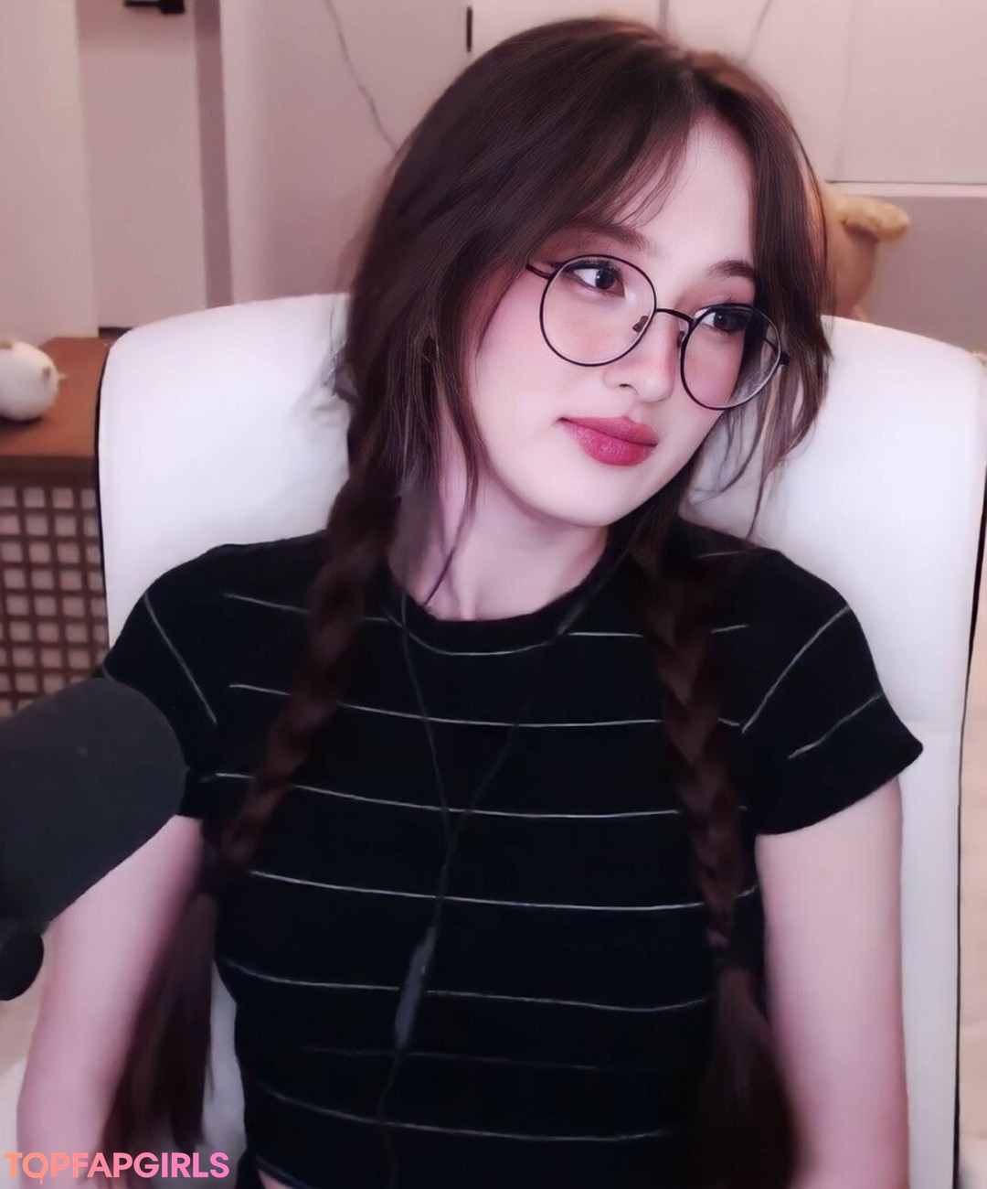 Foto desnuda filtrada de OnlyFans de Tinakitten #302 Foto desnuda filtrada de OnlyFans de Tinakitten #302