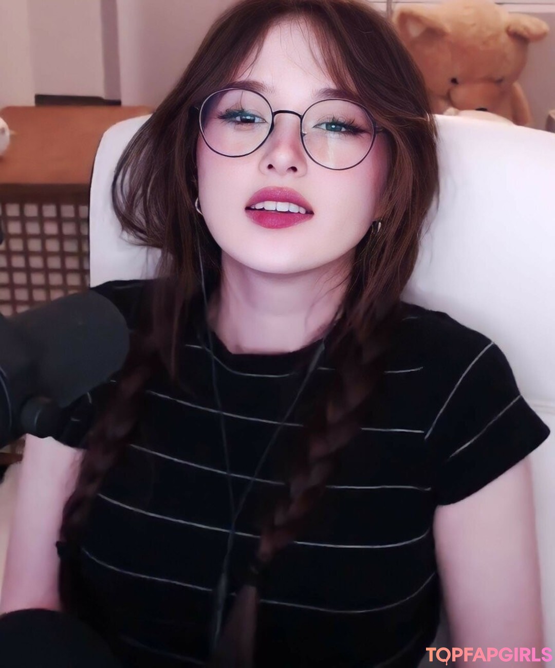 Foto desnuda filtrada de OnlyFans de Tinakitten #303 Foto desnuda filtrada de OnlyFans de Tinakitten #303