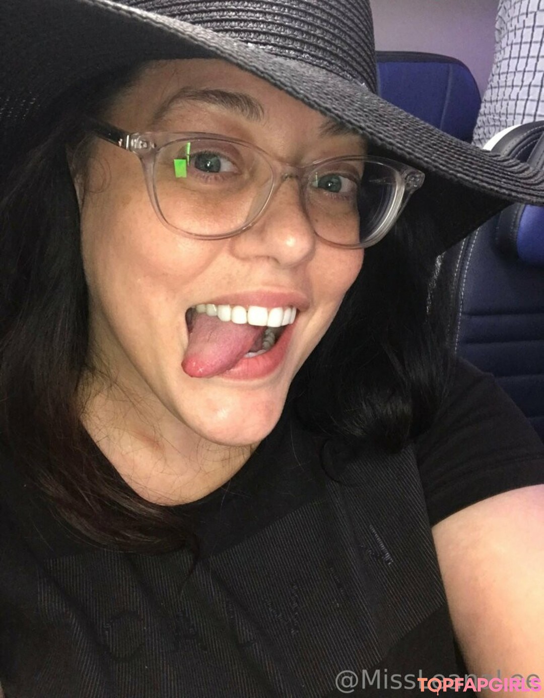 Foto desnuda filtrada de OnlyFans de Missleanalee #222 Foto desnuda filtrada de OnlyFans de Missleanalee #222