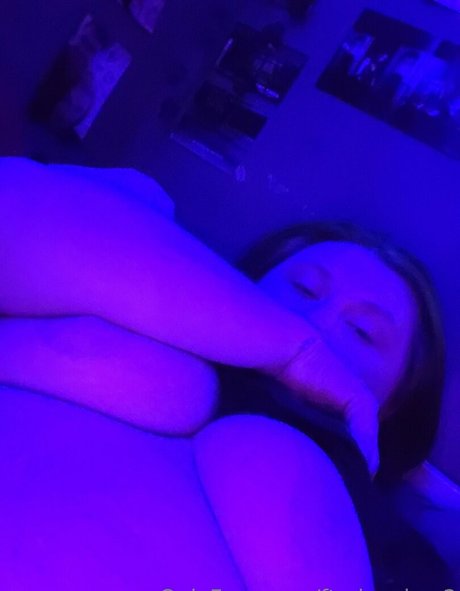 Foto desnuda filtrada de OnlyFans de Ftmincubus2