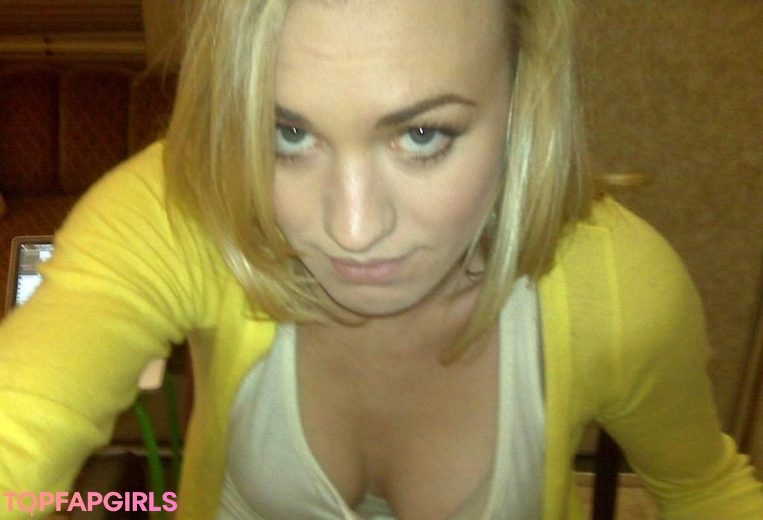 Foto desnuda filtrada de OnlyFans de Yvonne Strahovski #4 Foto desnuda filtrada de OnlyFans de Yvonne Strahovski #4