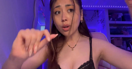 Foto desnuda filtrada de OnlyFans de Angelic Lofi Asmr