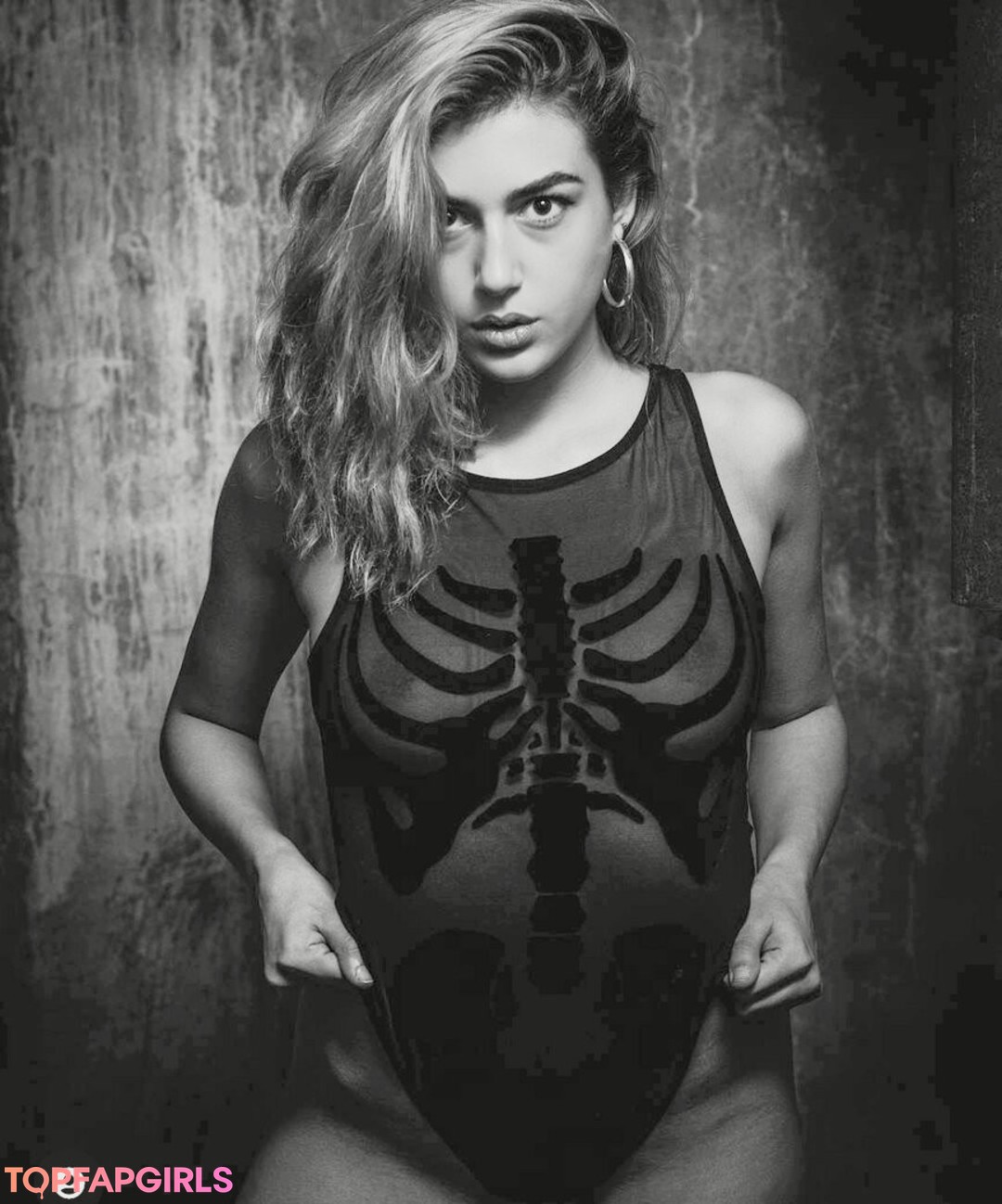 Foto desnuda filtrada de OnlyFans de Lapintoramarta #41 Foto desnuda filtrada de OnlyFans de Lapintoramarta #41