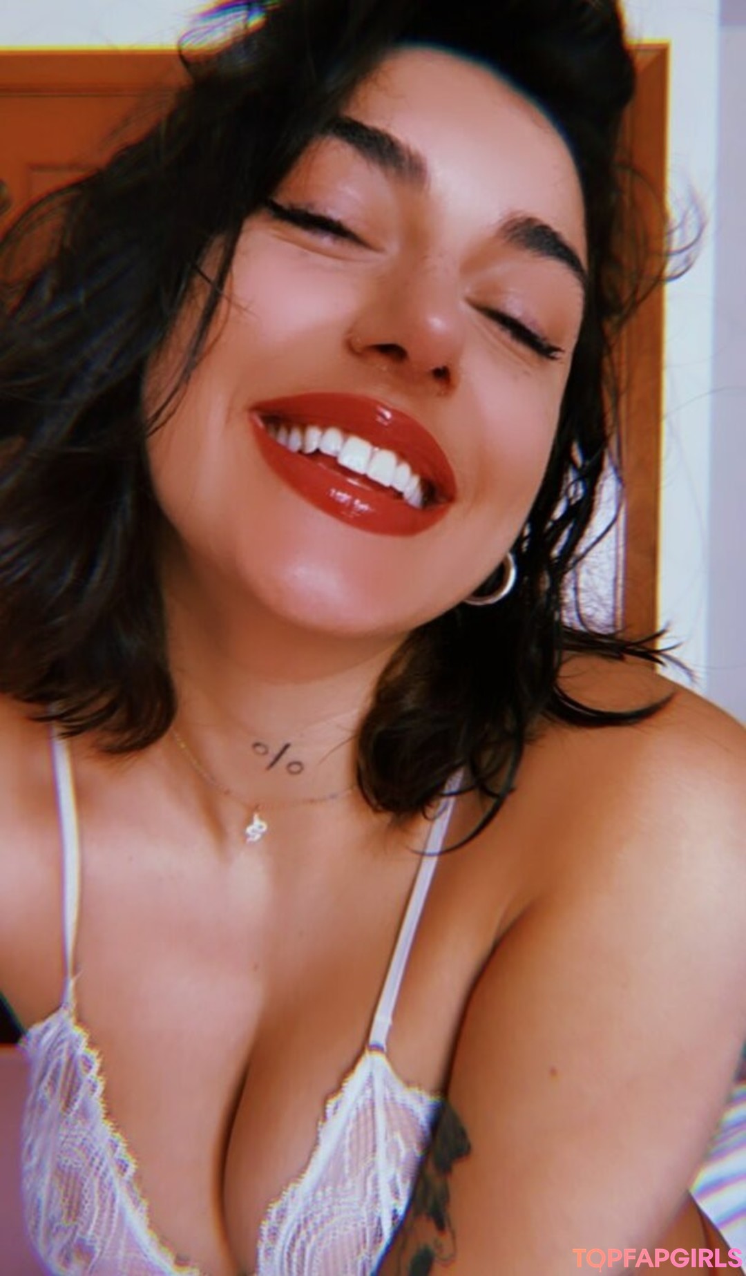 Foto desnuda filtrada de OnlyFans de Lapintoramarta #52 Foto desnuda filtrada de OnlyFans de Lapintoramarta #52