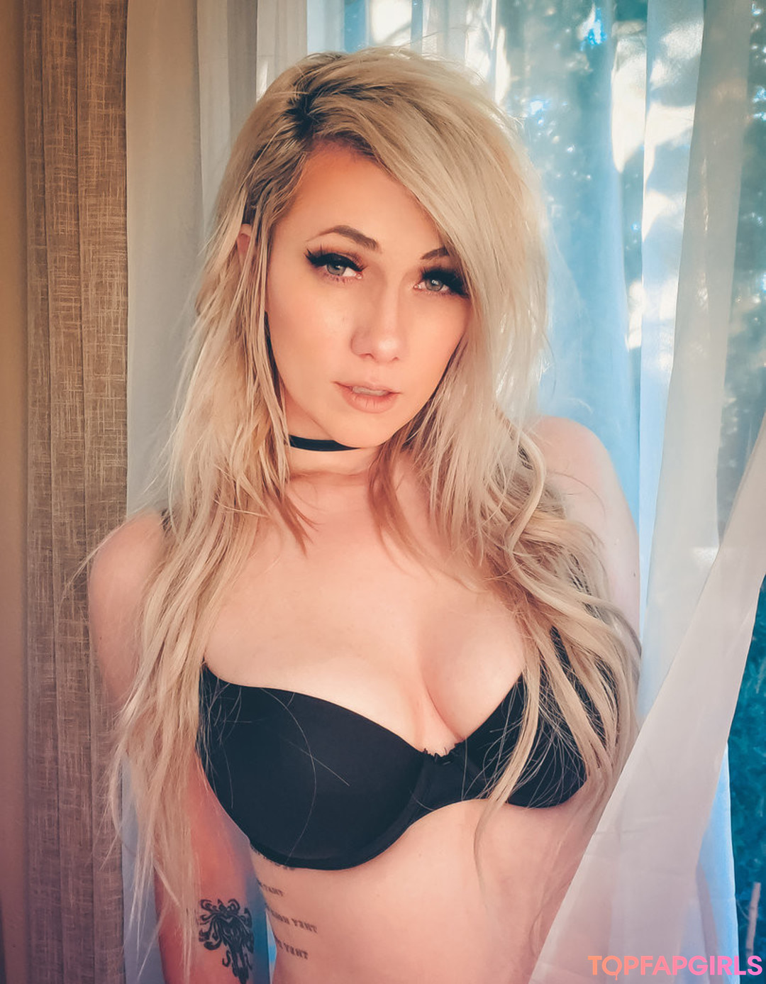 Foto desnuda filtrada de OnlyFans de Lindsay Elyse #47 Foto desnuda filtrada de OnlyFans de Lindsay Elyse #47