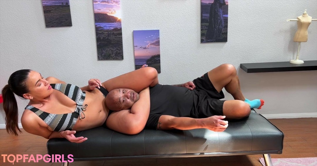 Foto desnuda filtrada de OnlyFans de Megan Jones #77 Foto desnuda filtrada de OnlyFans de Megan Jones #77