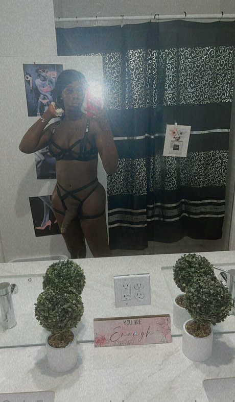 Glamazonchanelr