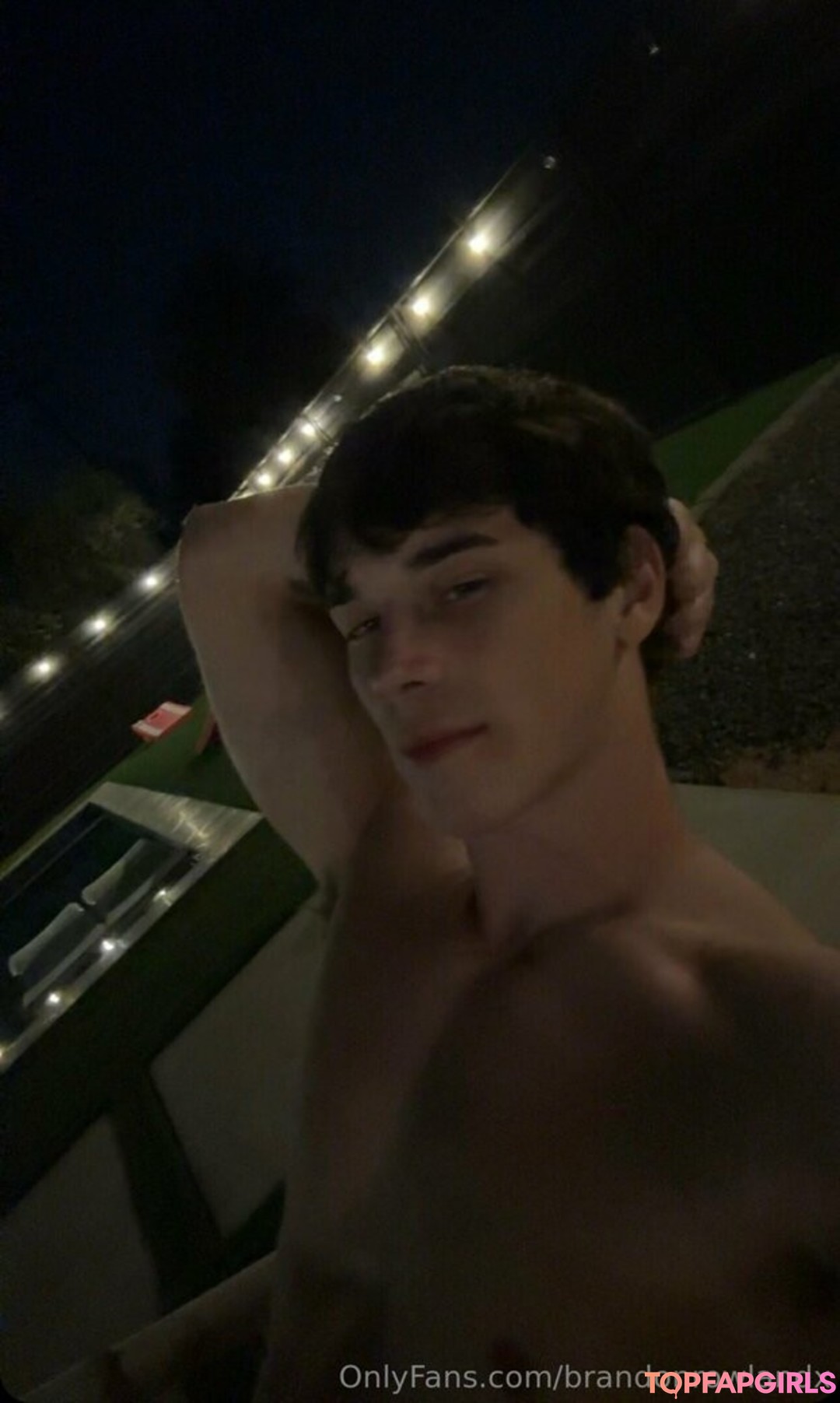 Foto desnuda filtrada de OnlyFans de Brandonrowlandx #14 Foto desnuda filtrada de OnlyFans de Brandonrowlandx #14