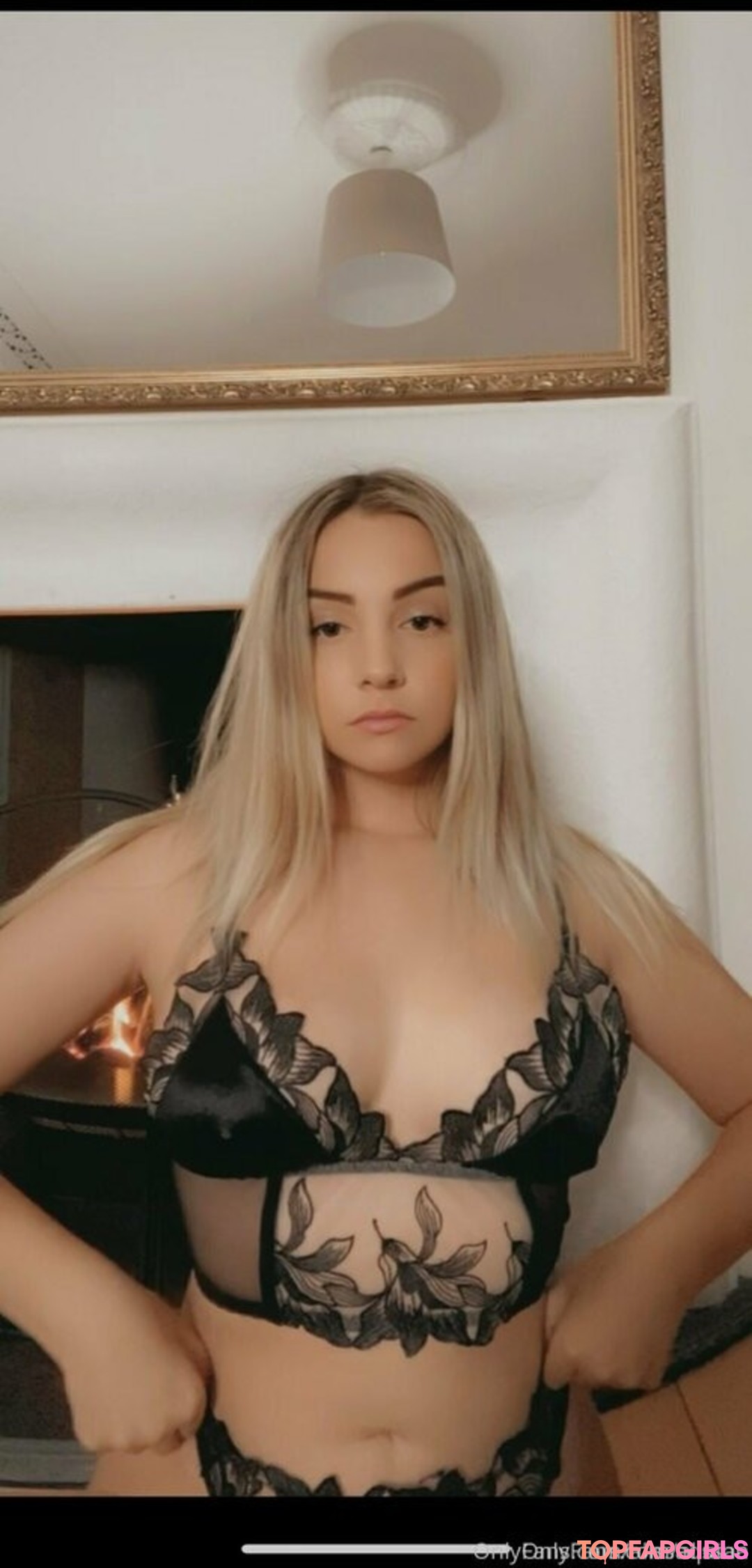 Foto desnuda filtrada de OnlyFans de Alissaquinn #147 Foto desnuda filtrada de OnlyFans de Alissaquinn #147