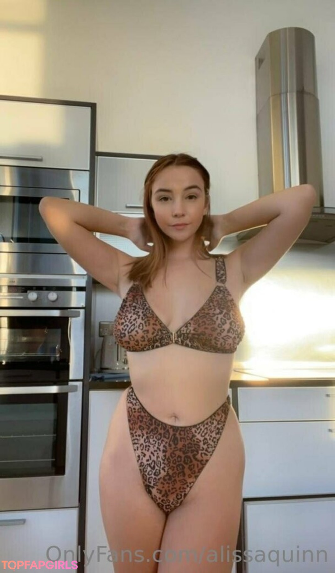 Foto desnuda filtrada de OnlyFans de Alissaquinn #458 Foto desnuda filtrada de OnlyFans de Alissaquinn #458