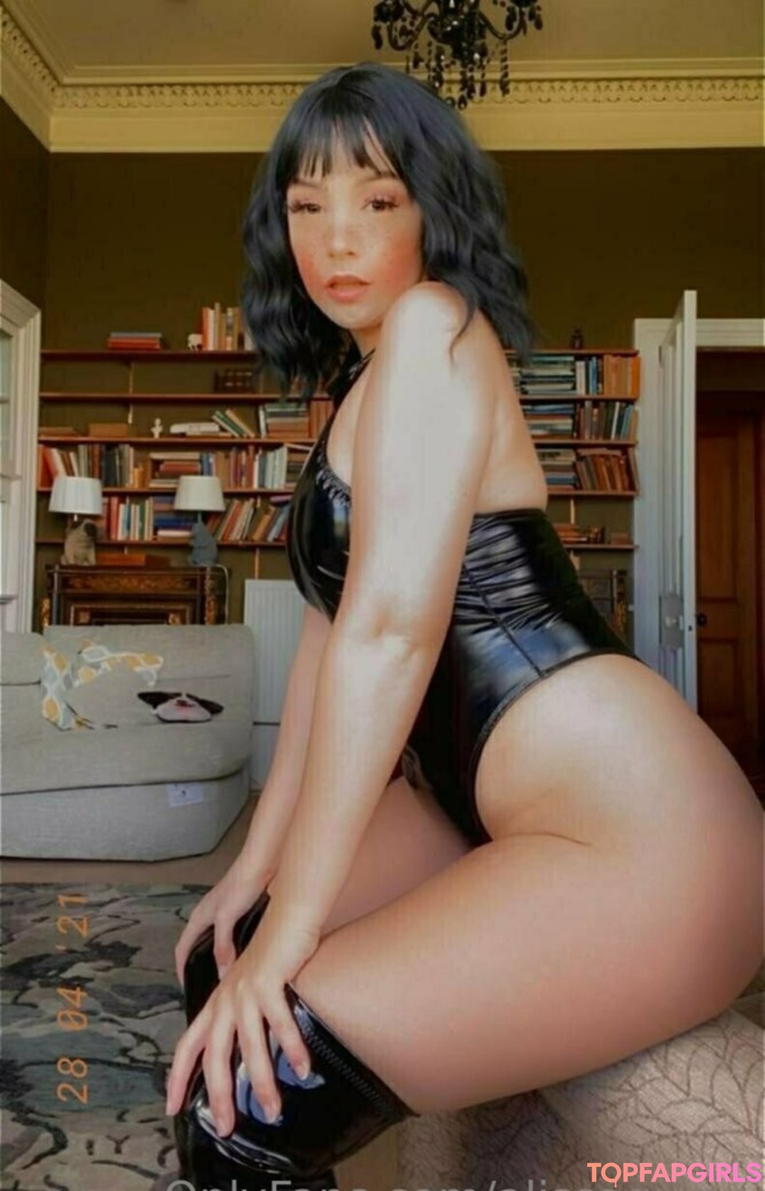 Foto desnuda filtrada de OnlyFans de Alissaquinn #568 Foto desnuda filtrada de OnlyFans de Alissaquinn #568