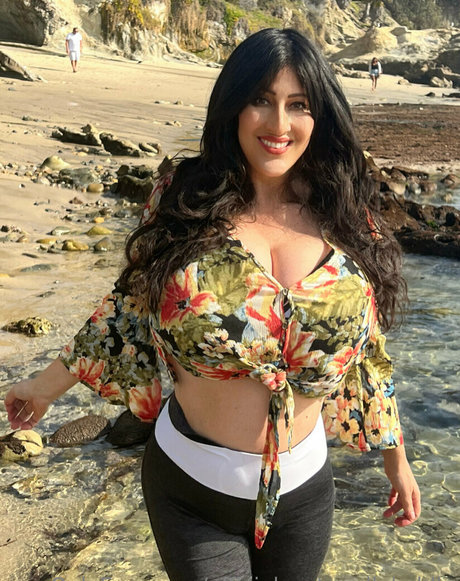 Foto desnuda filtrada de OnlyFans de Officialantonellakahllo