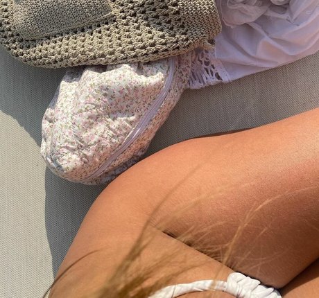 Foto desnuda filtrada de OnlyFans de Veronica Desjardins