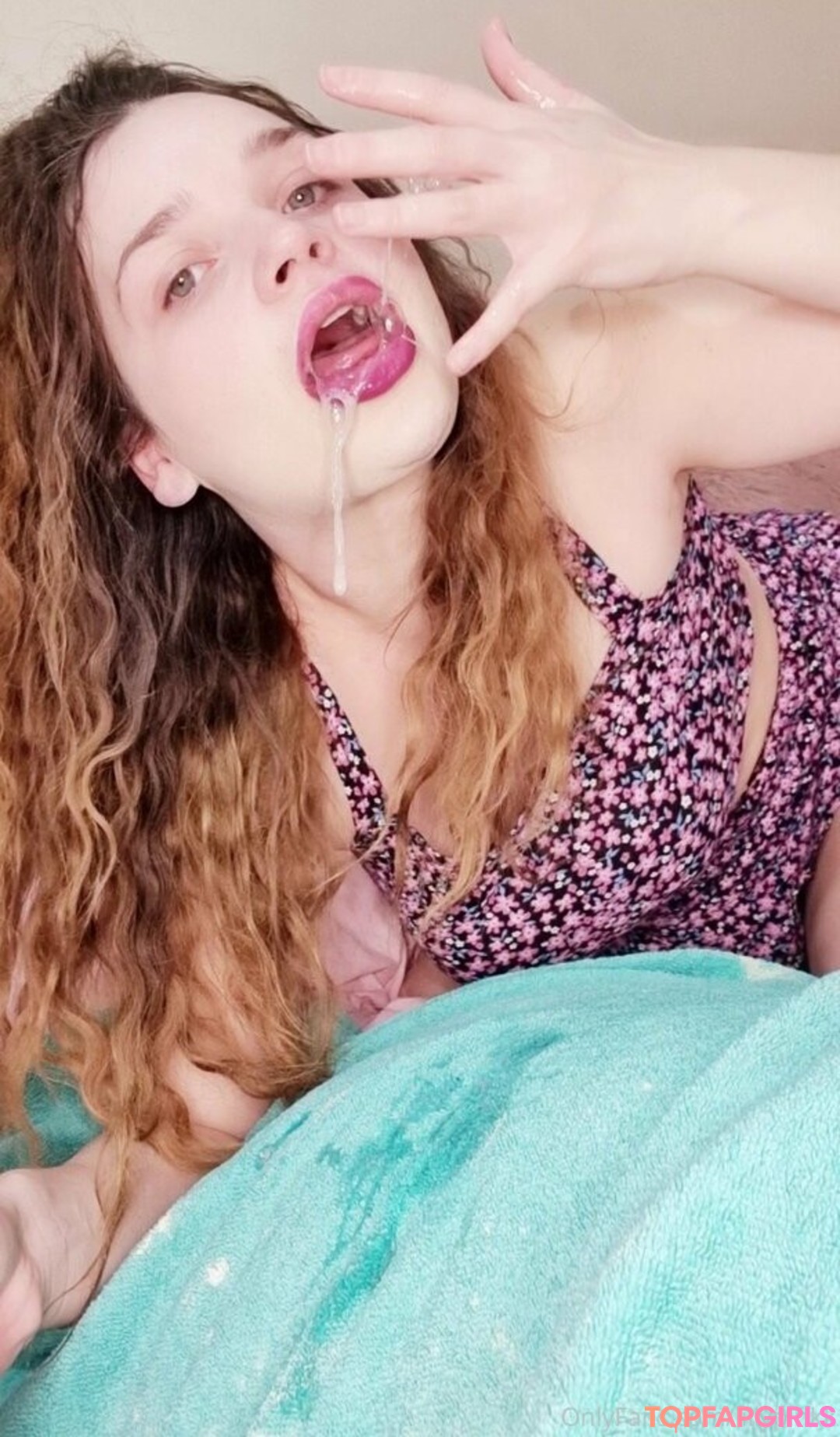 Foto desnuda filtrada de OnlyFans de Lillypinkk #325 Foto desnuda filtrada de OnlyFans de Lillypinkk #325