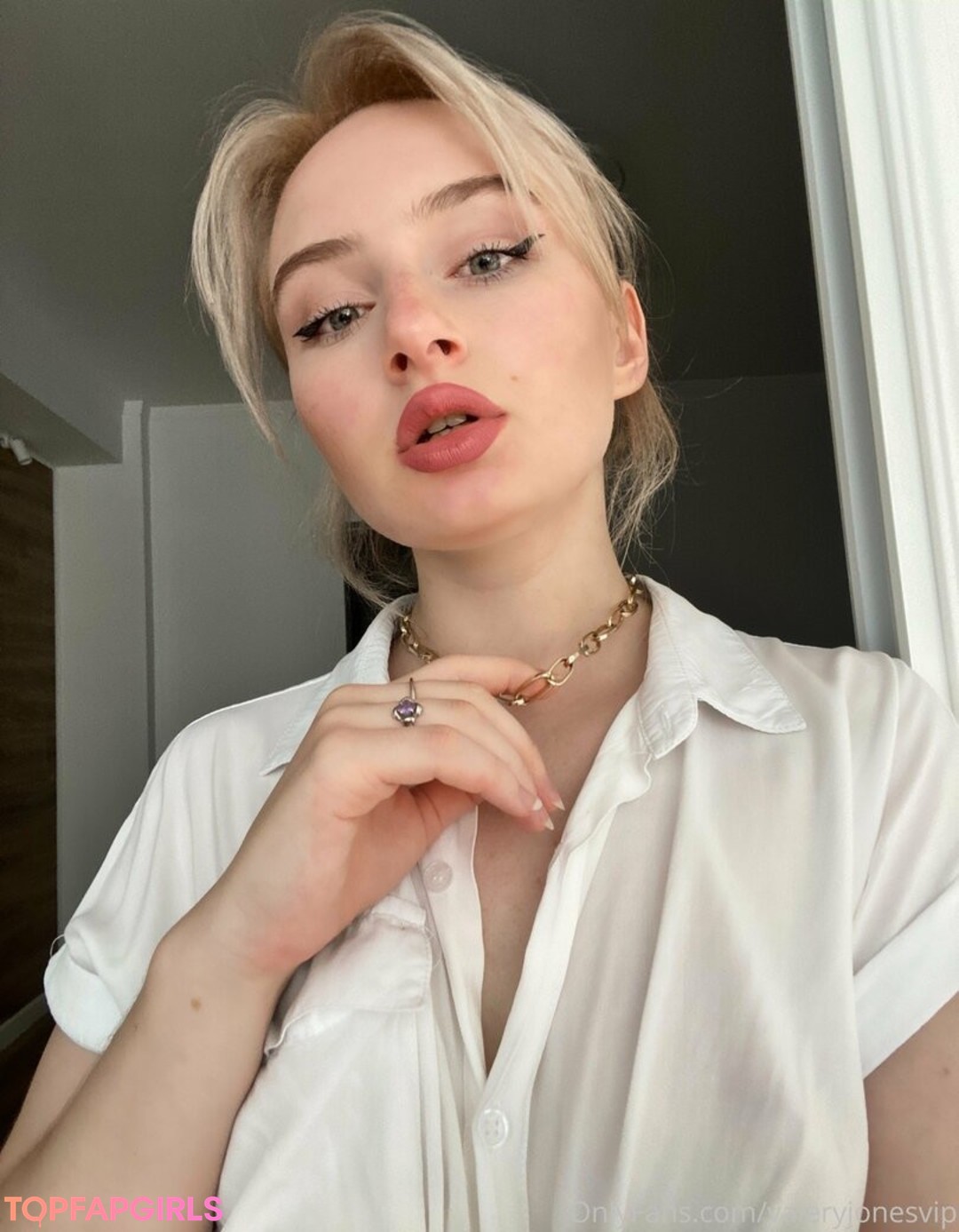 Foto desnuda filtrada de OnlyFans de Valeryjonesvip #85 Foto desnuda filtrada de OnlyFans de Valeryjonesvip #85