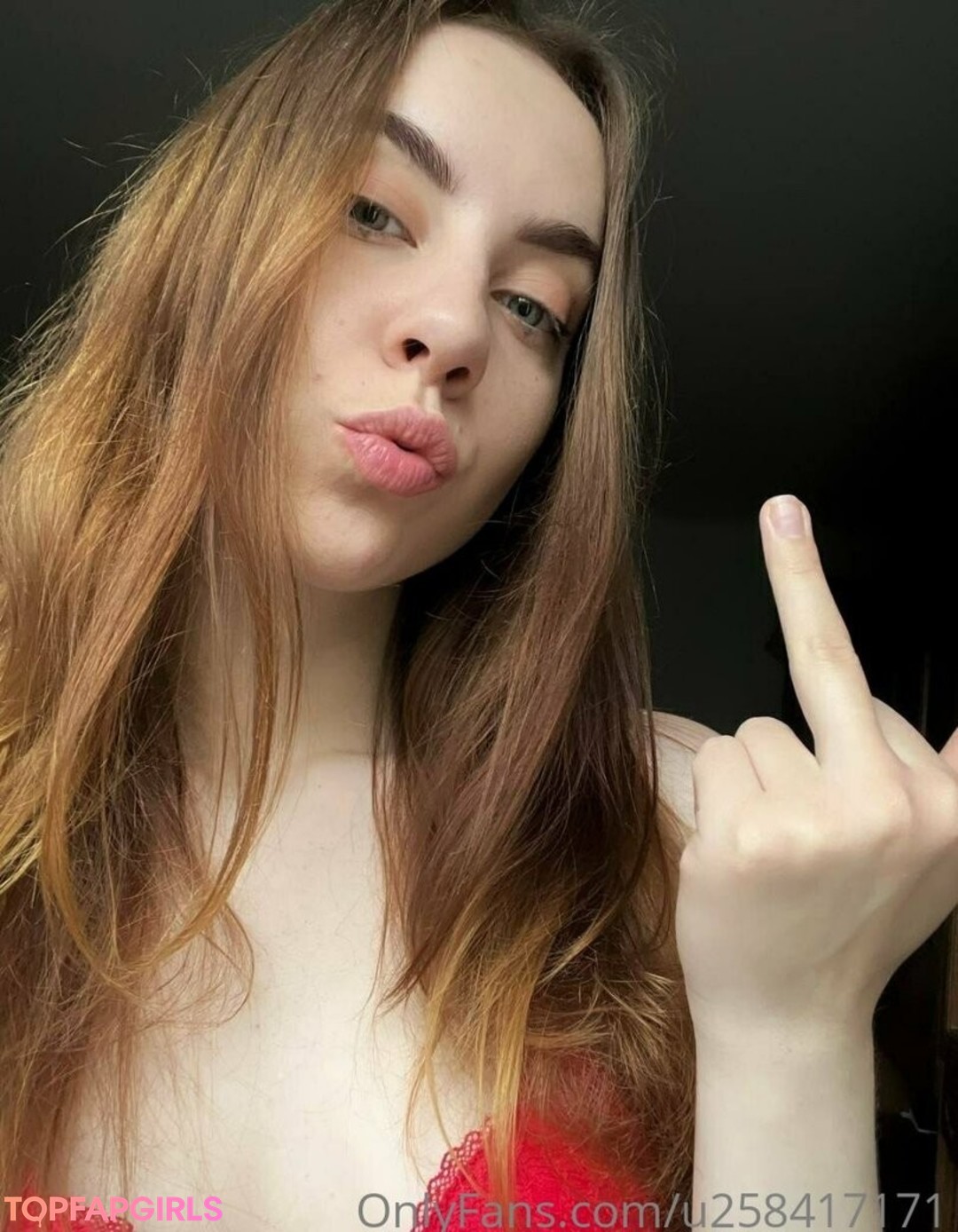 Foto desnuda filtrada de OnlyFans de Callmelusty #28 Foto desnuda filtrada de OnlyFans de Callmelusty #28