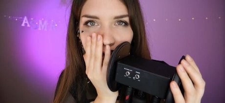 Foto desnuda filtrada de OnlyFans de Kittyklaw Asmr