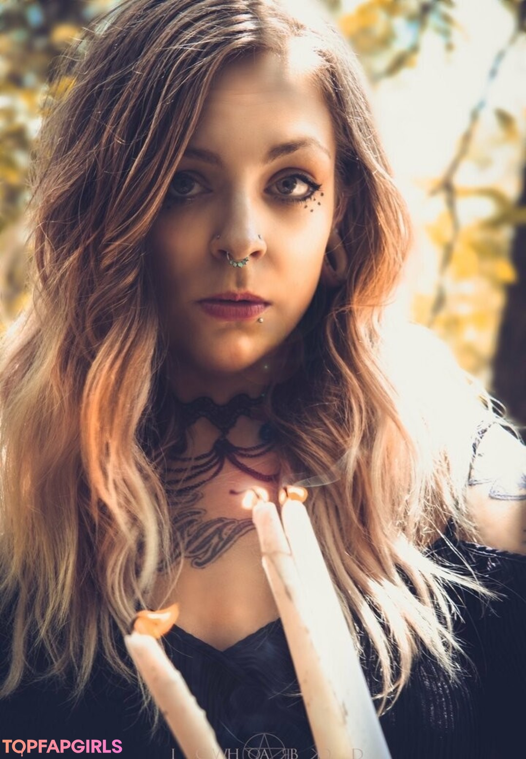 Foto desnuda filtrada de OnlyFans de Inkedshyvixen #38 Foto desnuda filtrada de OnlyFans de Inkedshyvixen #38