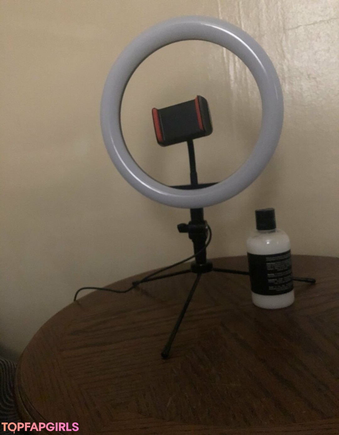 Foto desnuda filtrada de OnlyFans de Inkedshyvixen #56 Foto desnuda filtrada de OnlyFans de Inkedshyvixen #56