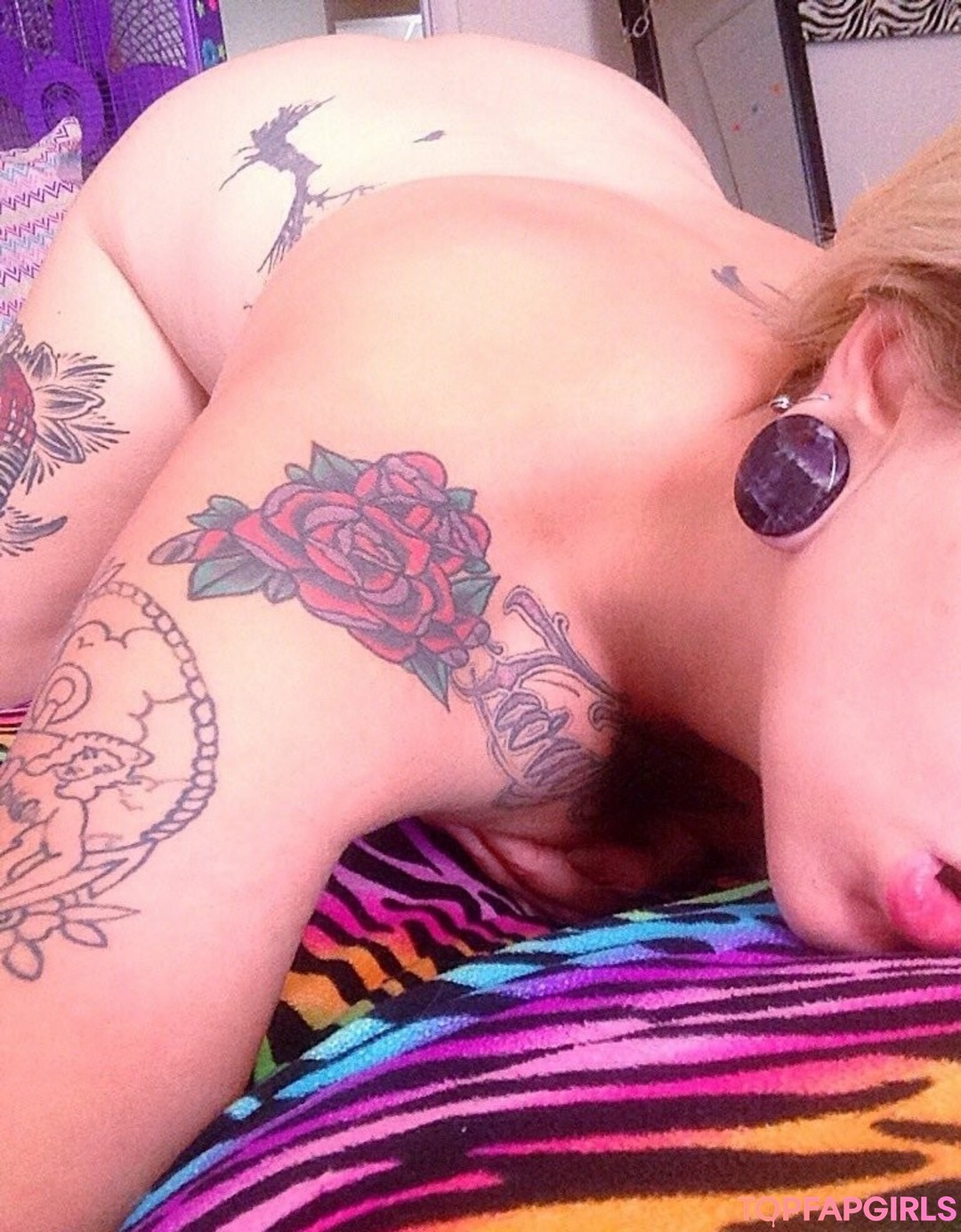 Foto desnuda filtrada de OnlyFans de Inkedshyvixen #65 Foto desnuda filtrada de OnlyFans de Inkedshyvixen #65