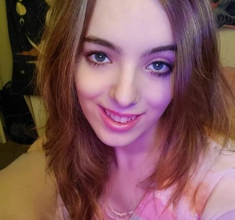 Foto desnuda filtrada de OnlyFans de Lola Sparkz