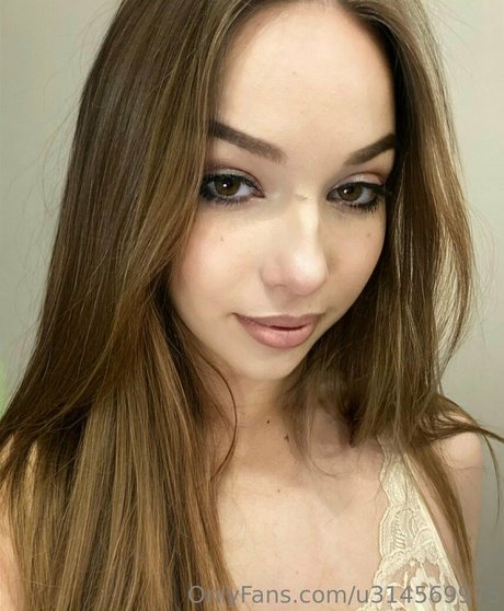 Foto desnuda filtrada de OnlyFans de Ayanamireii