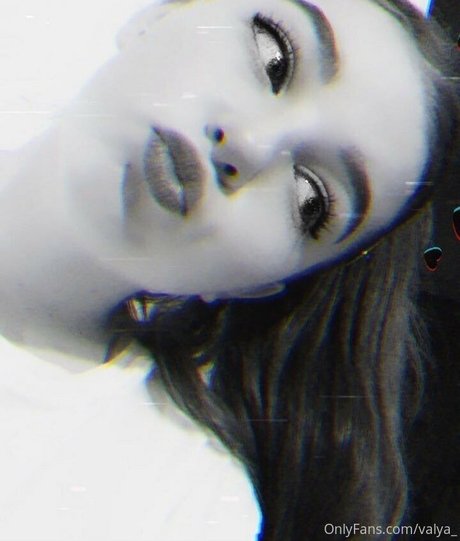 Valya_