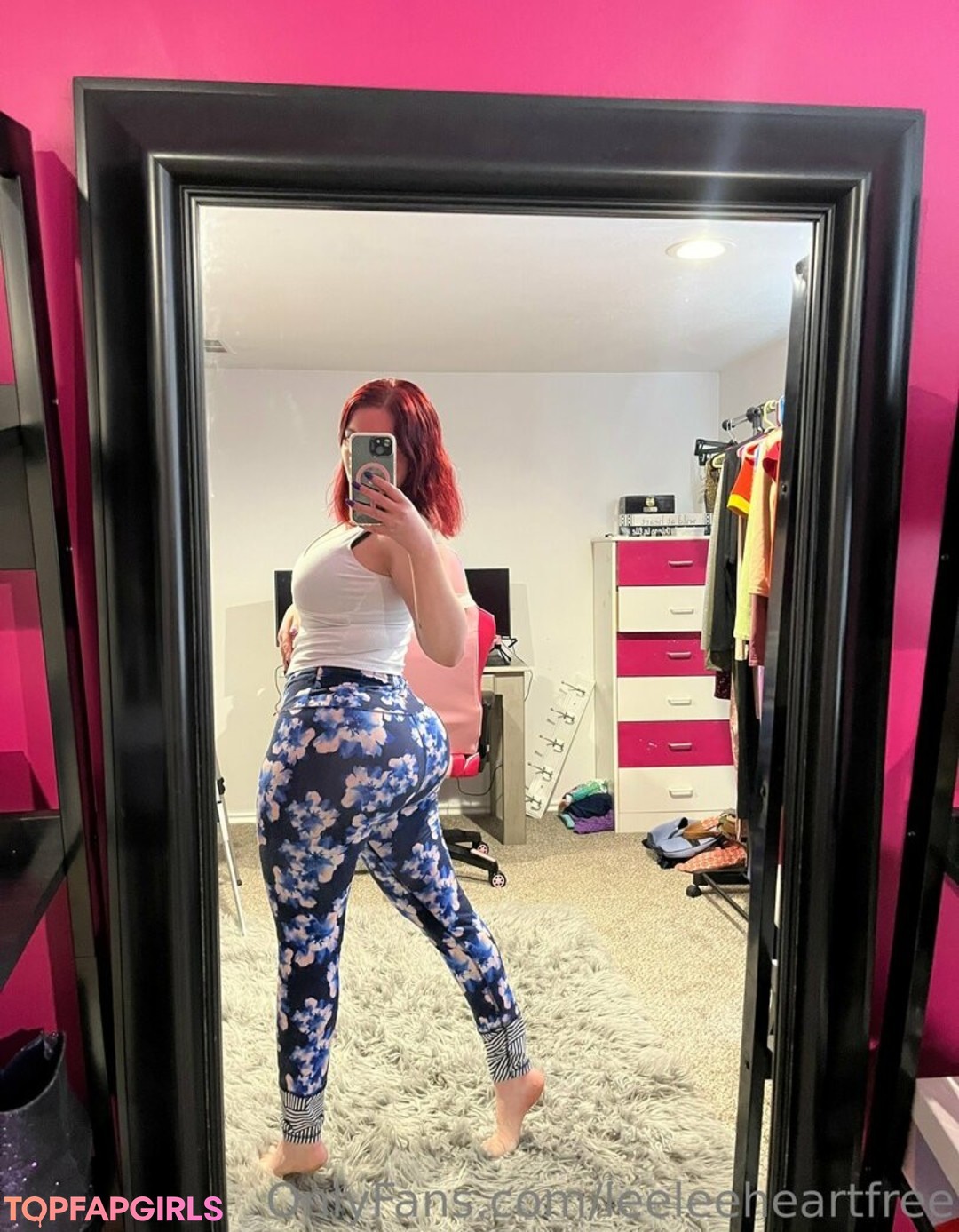 Foto desnuda filtrada de OnlyFans de Leeleezillafree #97 Foto desnuda filtrada de OnlyFans de Leeleezillafree #97