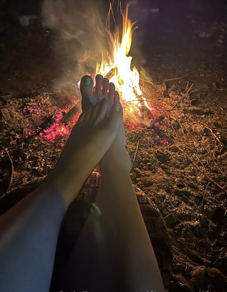 Wifeyassandfeet