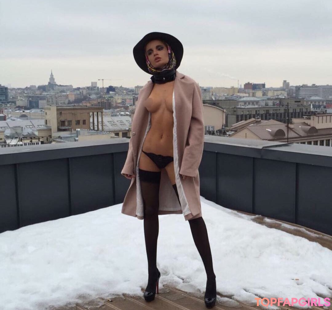 Foto desnuda filtrada de OnlyFans de Ekaterina Zueva #455 Foto desnuda filtrada de OnlyFans de Ekaterina Zueva #455