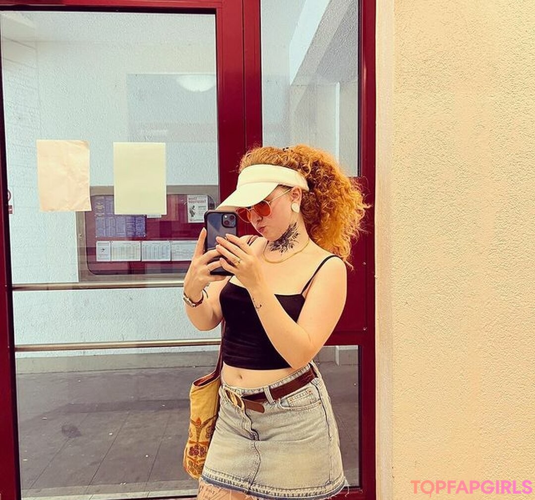 Foto desnuda filtrada de OnlyFans de Maryjane Auryn #252 Foto desnuda filtrada de OnlyFans de Maryjane Auryn #252