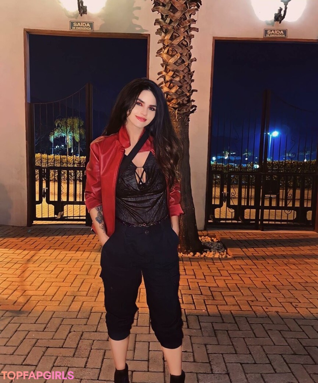 Foto desnuda filtrada de OnlyFans de Robertinha #112 Foto desnuda filtrada de OnlyFans de Robertinha #112