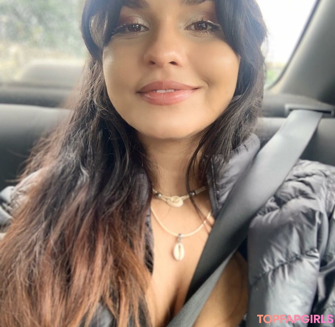 Foto desnuda filtrada de OnlyFans de Robertinha #58 Foto desnuda filtrada de OnlyFans de Robertinha #58