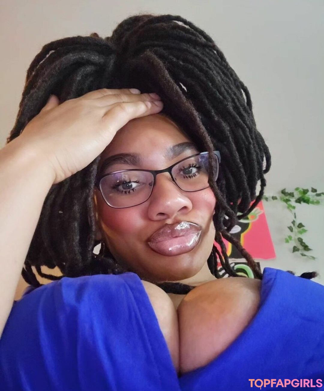 Foto desnuda filtrada de OnlyFans de Locked Honey Princess #117 Foto desnuda filtrada de OnlyFans de Locked Honey Princess #117