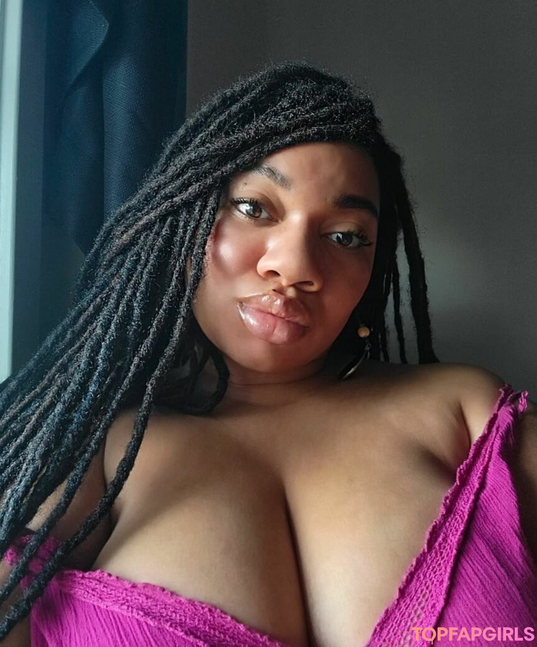 Foto desnuda filtrada de OnlyFans de Locked Honey Princess #25 Foto desnuda filtrada de OnlyFans de Locked Honey Princess #25
