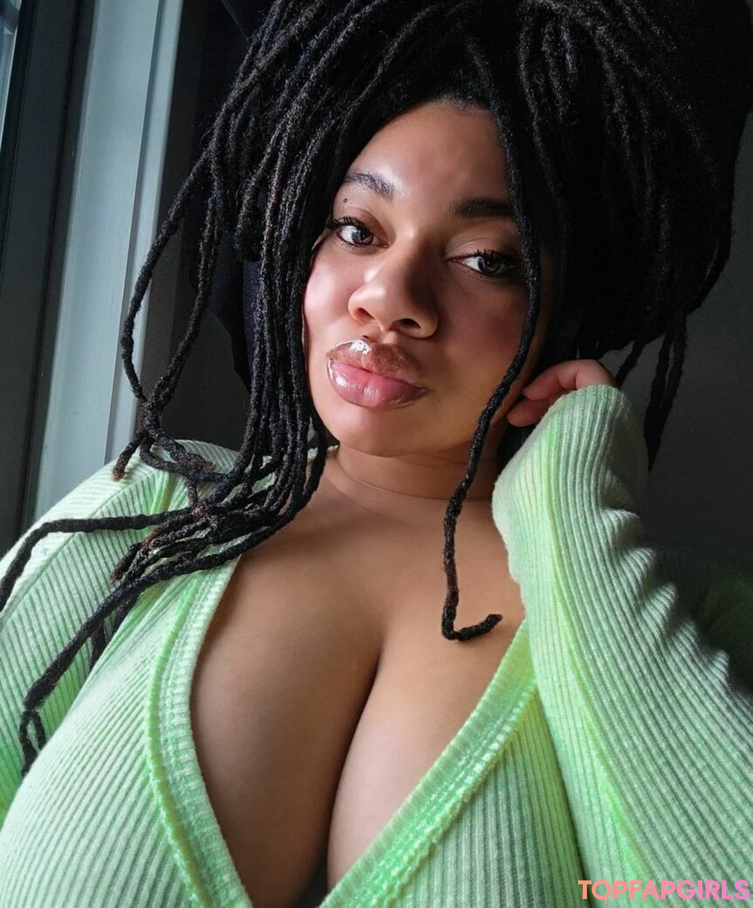 Foto desnuda filtrada de OnlyFans de Locked Honey Princess #35 Foto desnuda filtrada de OnlyFans de Locked Honey Princess #35