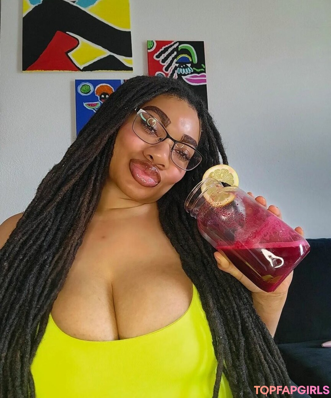 Foto desnuda filtrada de OnlyFans de Locked Honey Princess #59 Foto desnuda filtrada de OnlyFans de Locked Honey Princess #59