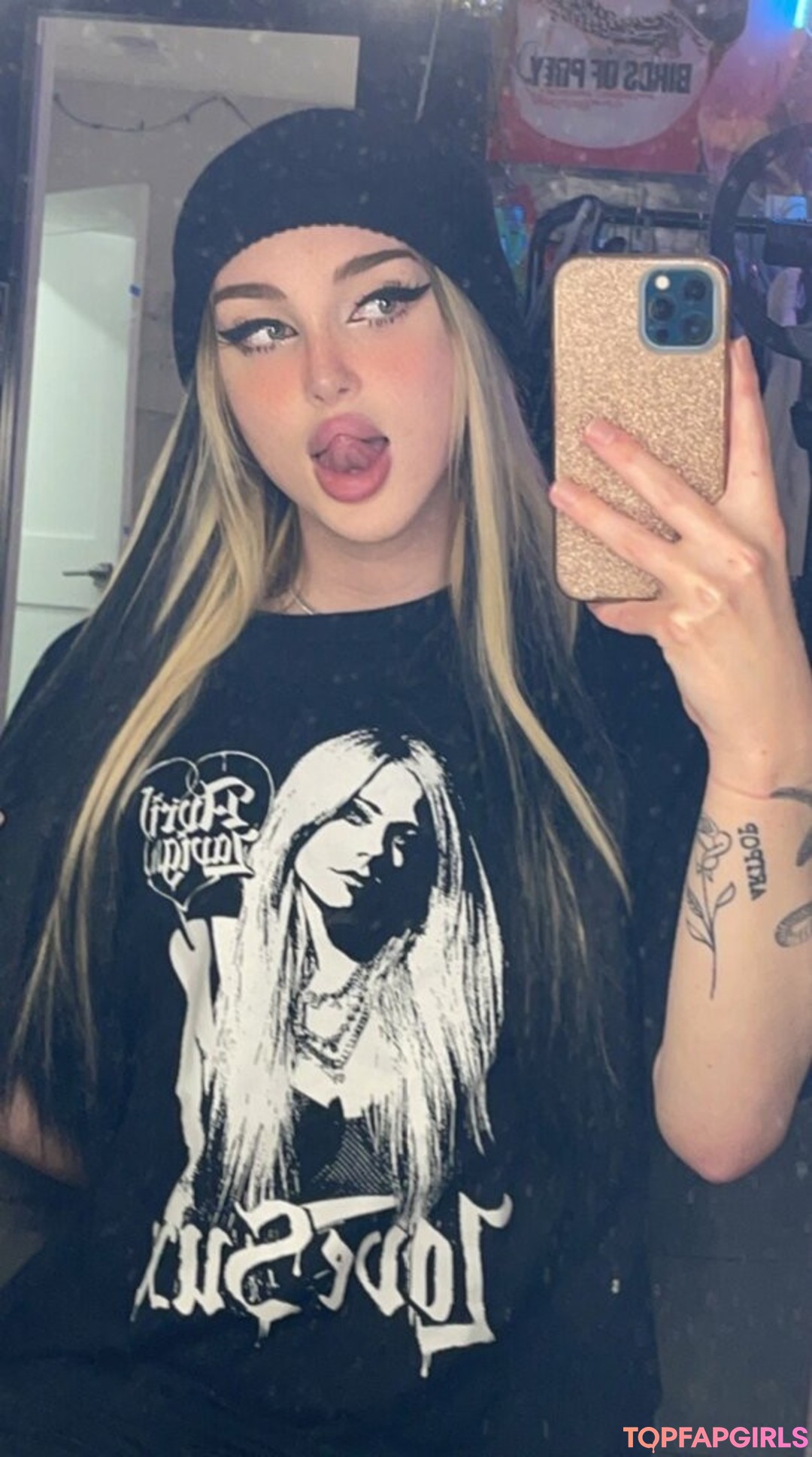 Foto desnuda filtrada de OnlyFans de Cutiepii33quinn #24 Foto desnuda filtrada de OnlyFans de Cutiepii33quinn #24