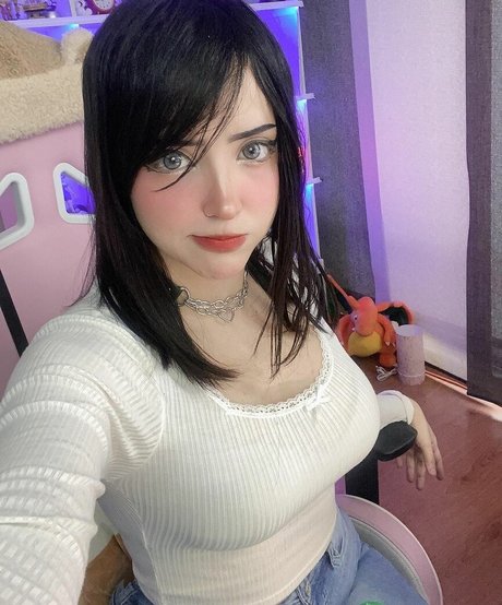 Foto desnuda filtrada de OnlyFans de Itsmidna