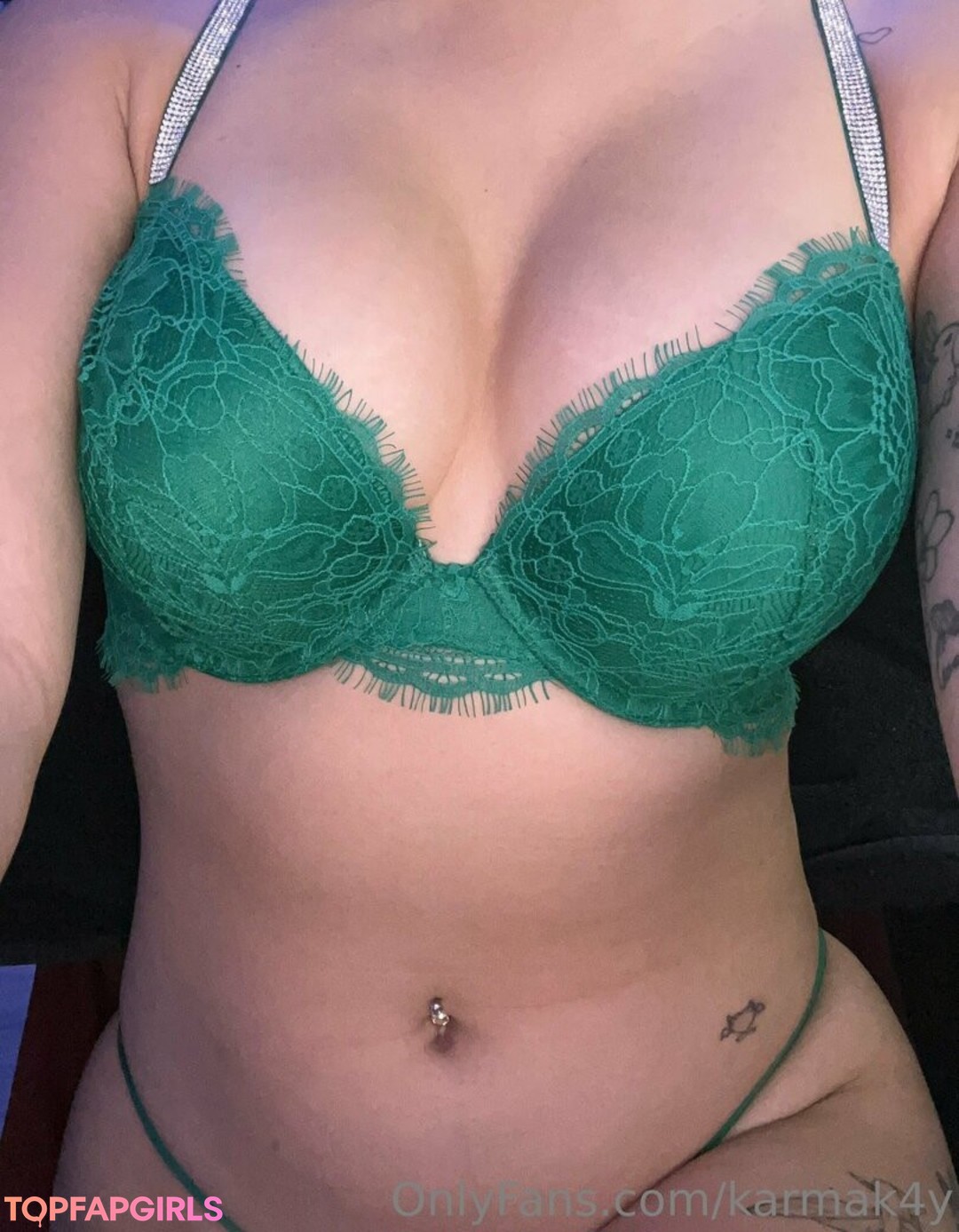 Foto desnuda filtrada de OnlyFans de Milkteakitty #252 Foto desnuda filtrada de OnlyFans de Milkteakitty #252