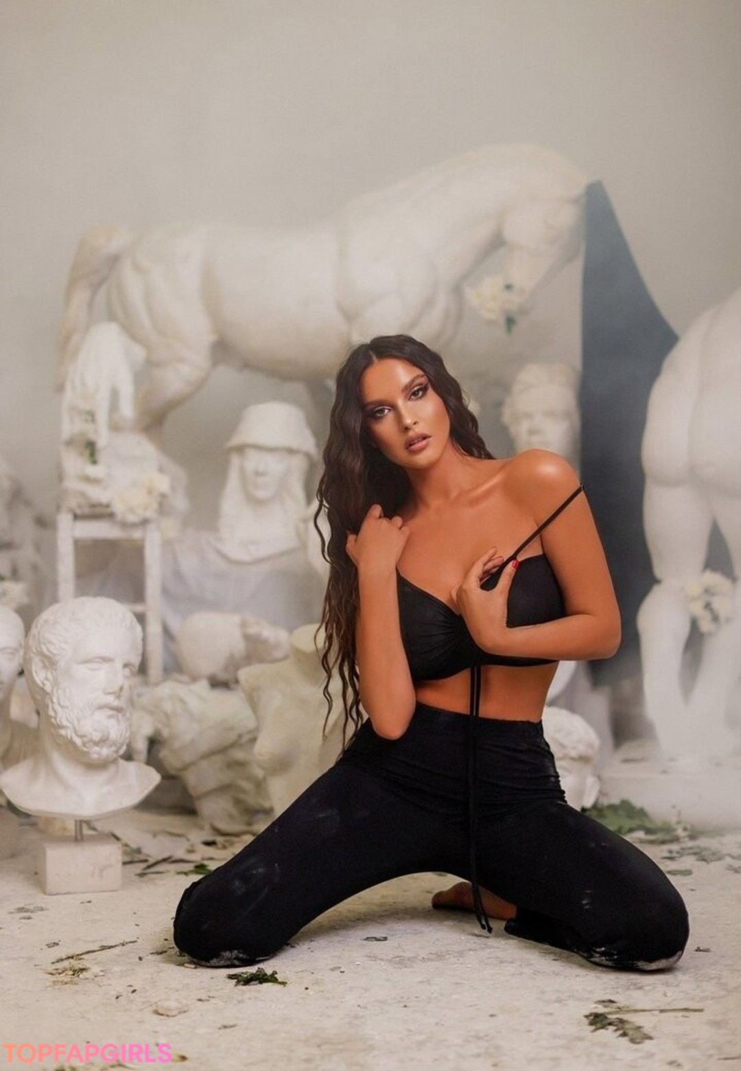 Foto desnuda filtrada de OnlyFans de Oriola Marashi #110 Foto desnuda filtrada de OnlyFans de Oriola Marashi #110